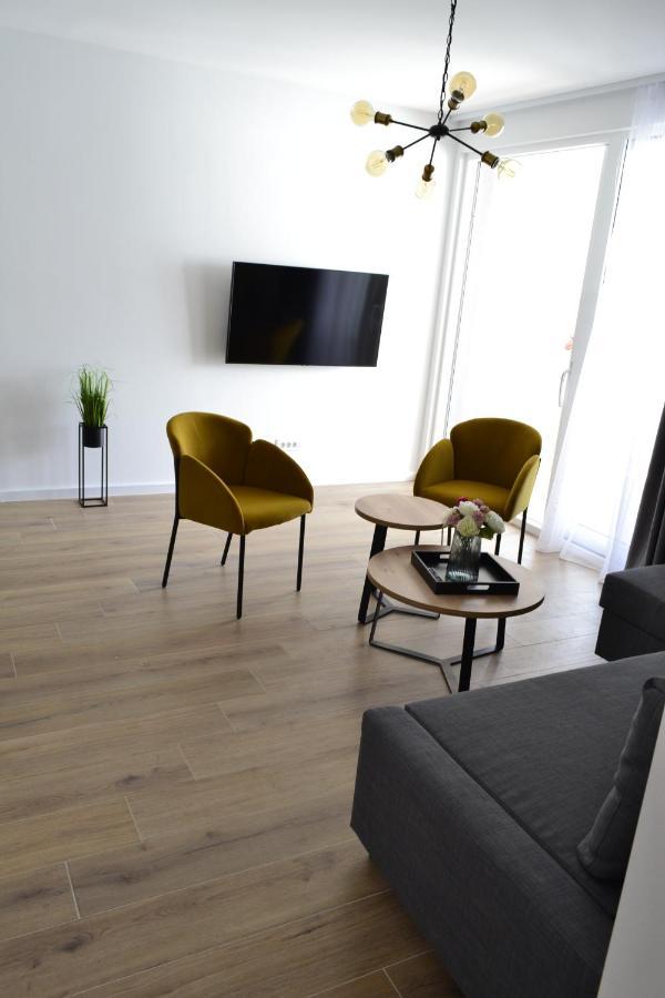 Villa Apartment Joel Trogir Eksteriør billede
