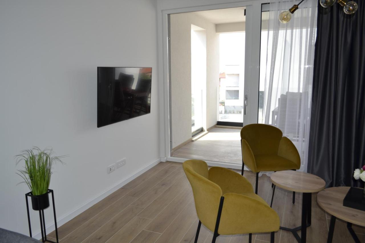 Villa Apartment Joel Trogir Eksteriør billede